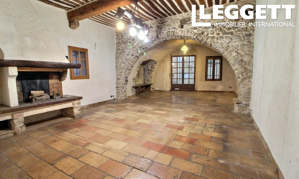 Maison 4 pièces - 122m² - VALLAURIS