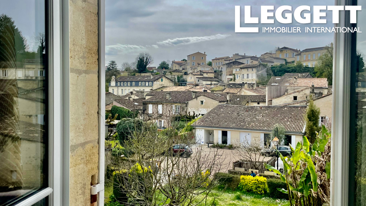 Maison 8 pièces - 106m² - ST EMILION