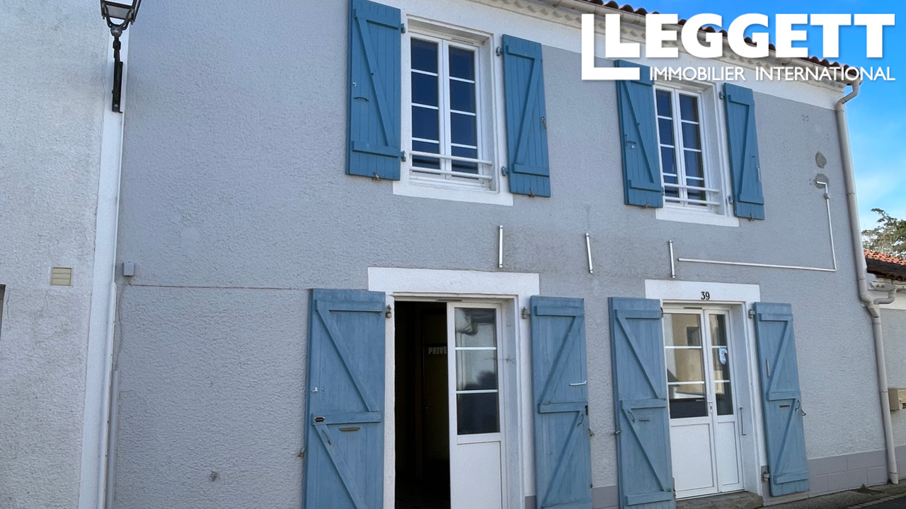 Maison 10 pièces - 120m² - ST HILAIRE DE TALMONT