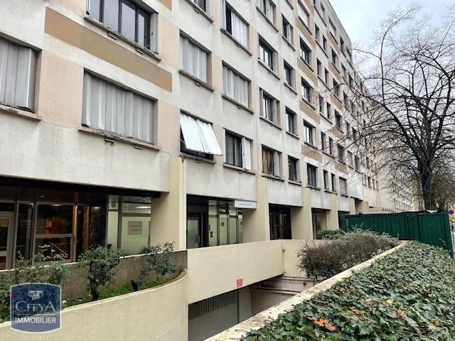 Local Professionnel  - 260m² - PARIS  - 19ème