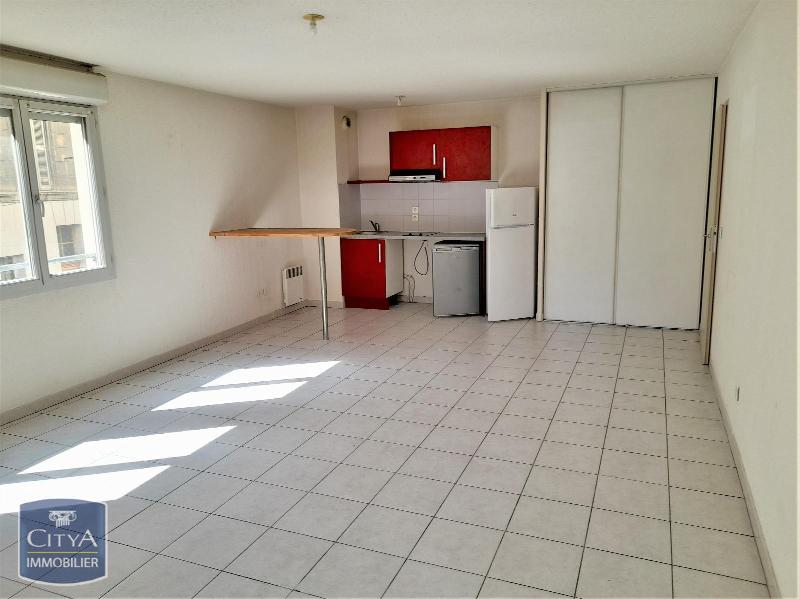 Appartement 2 pièces - 55m² - MARSEILLE  - 3ème