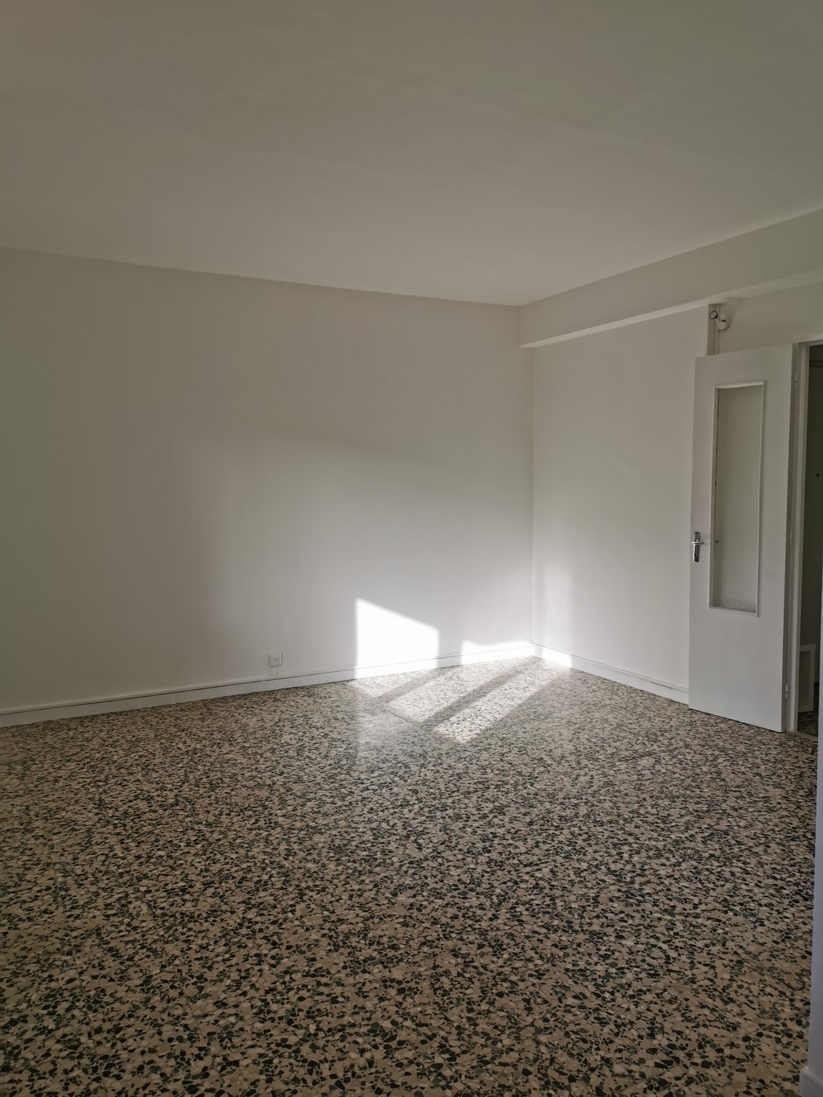 Appartement 5 pièces - 95m² - AIX EN PROVENCE