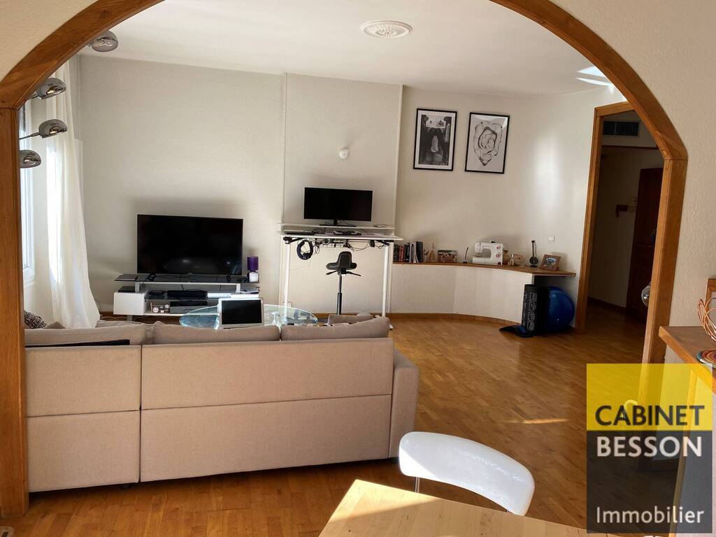 Appartement 3 pièces - 83m² - GRENOBLE