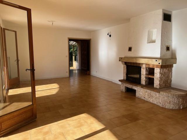 Appartement 3 pièces - 88m² - MONTFORT SUR ARGENS