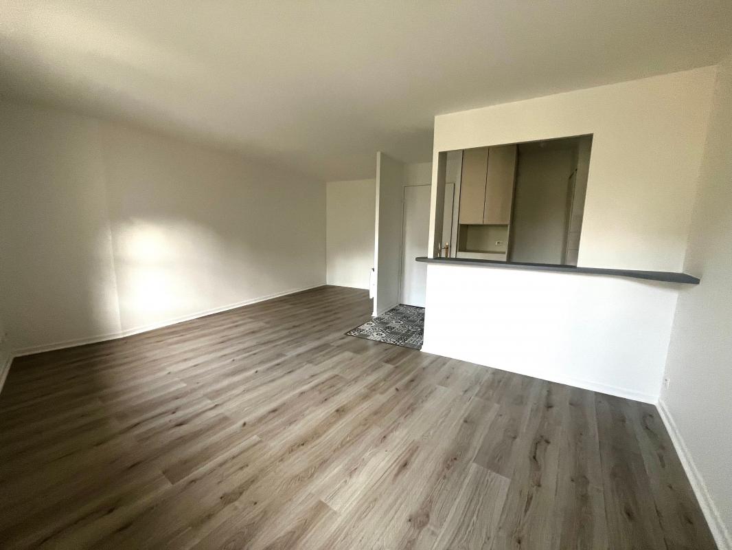 Appartement 1 pièce - 33m² - LAGNY SUR MARNE