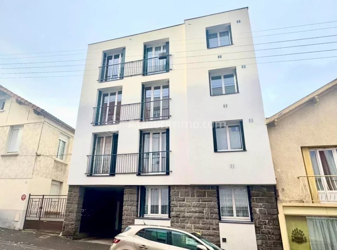 Appartement 2 pièces - 43m² - CLERMONT FERRAND