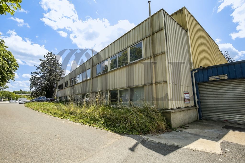 Local industriel  - 1 256m² - ORSAY