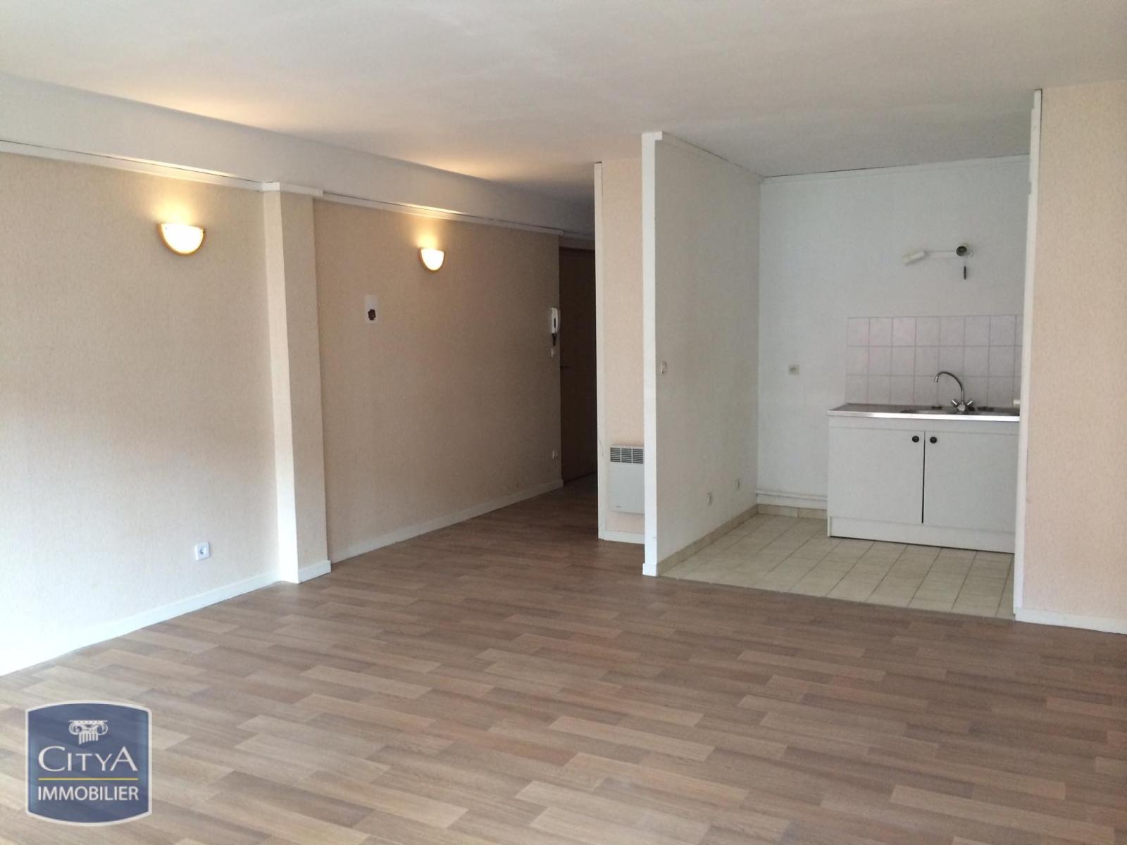 Appartement 1 pièce - 28m² - BEAUVAIS