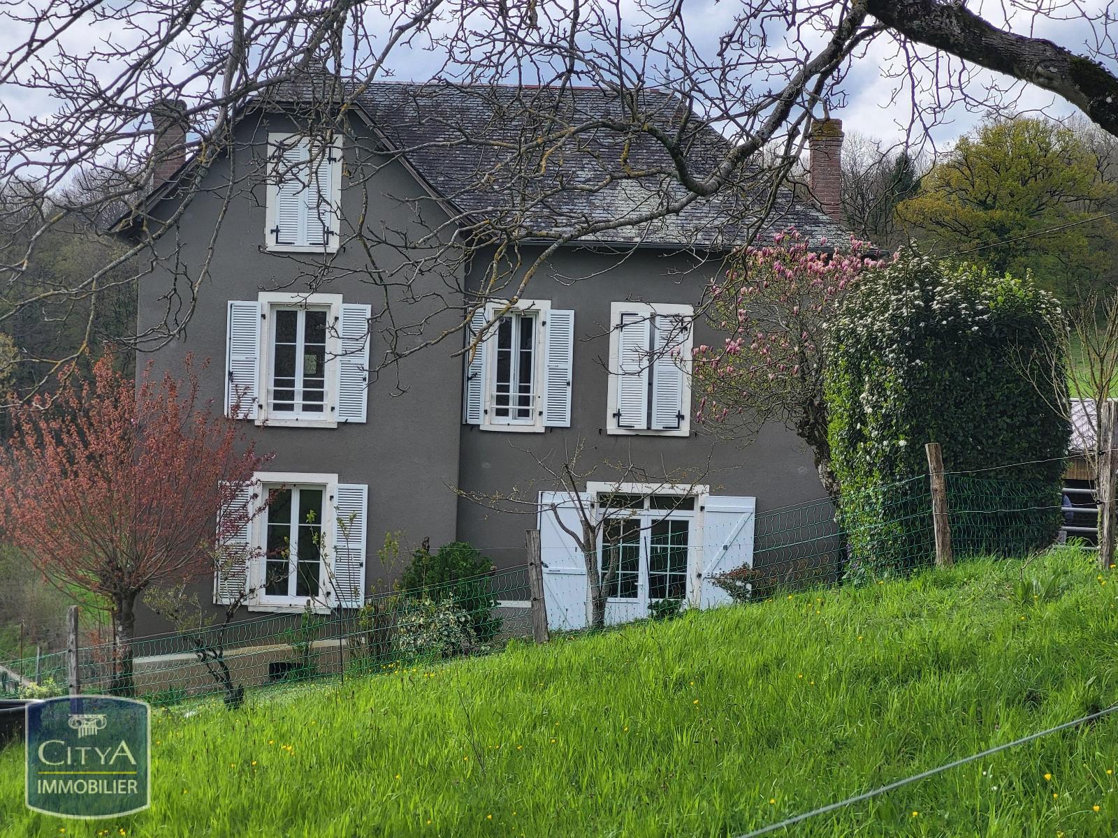 Maison 5 pièces - 154m² - STE FEREOLE