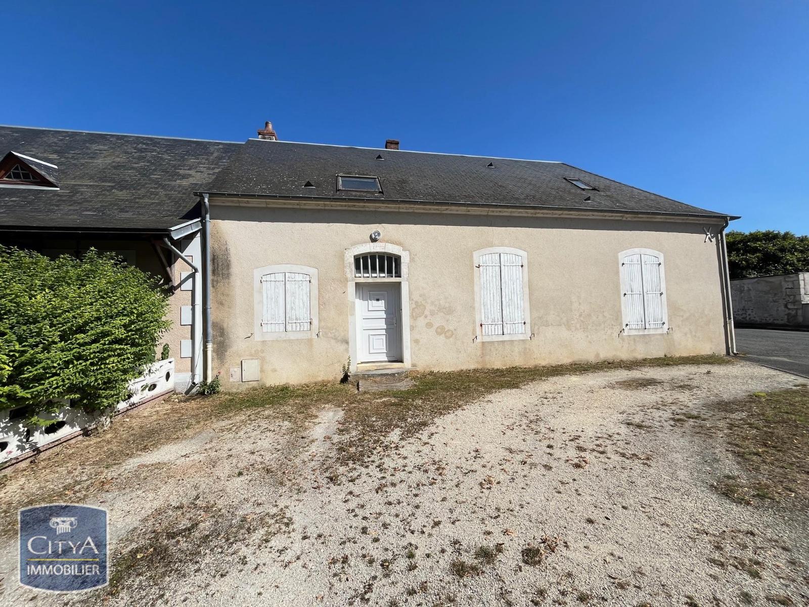 Maison 4 pièces - 117m² - MOULINS SUR YEVRE