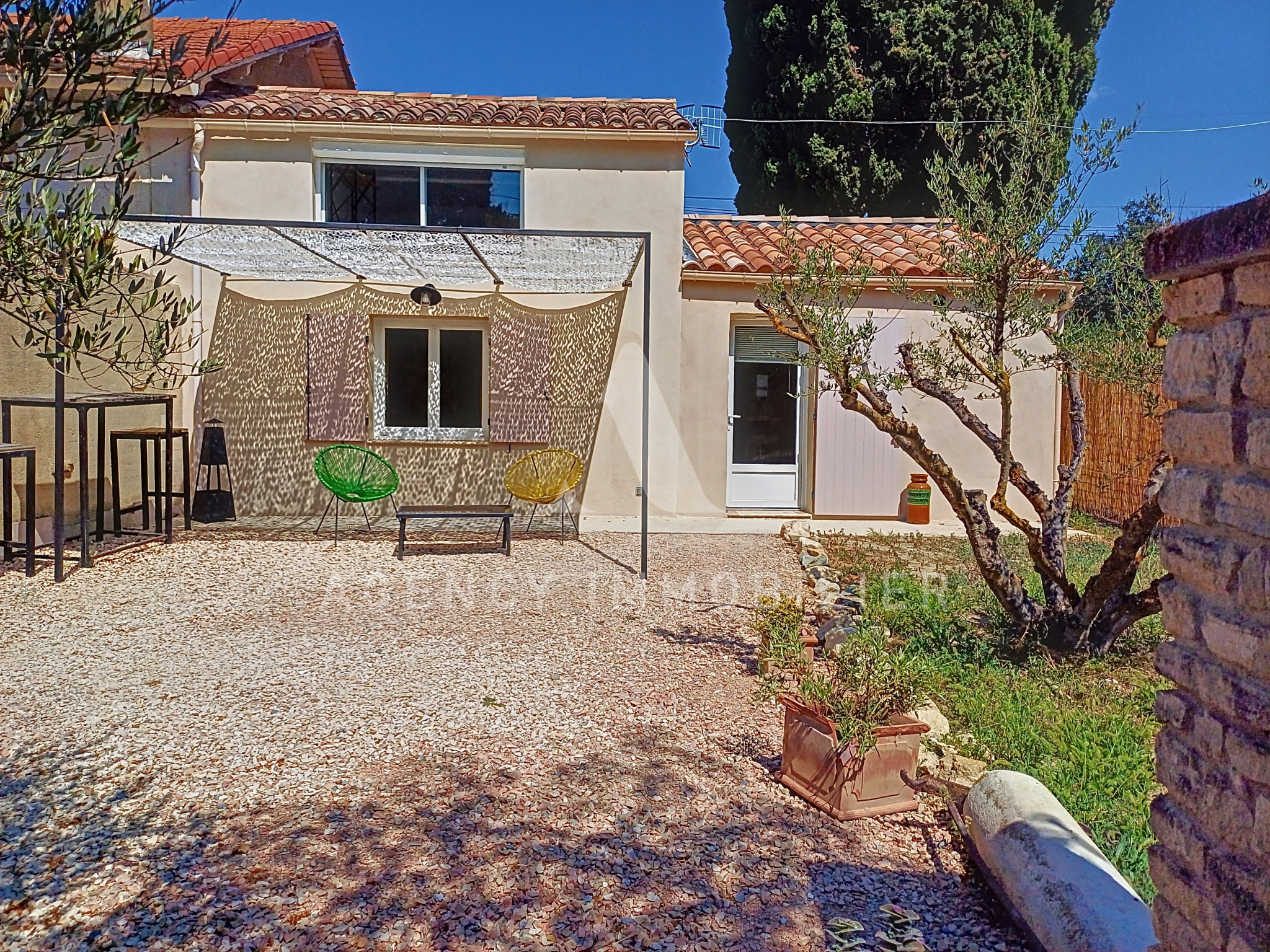 Maison 3 pièces - 70m² - ST ANDIOL