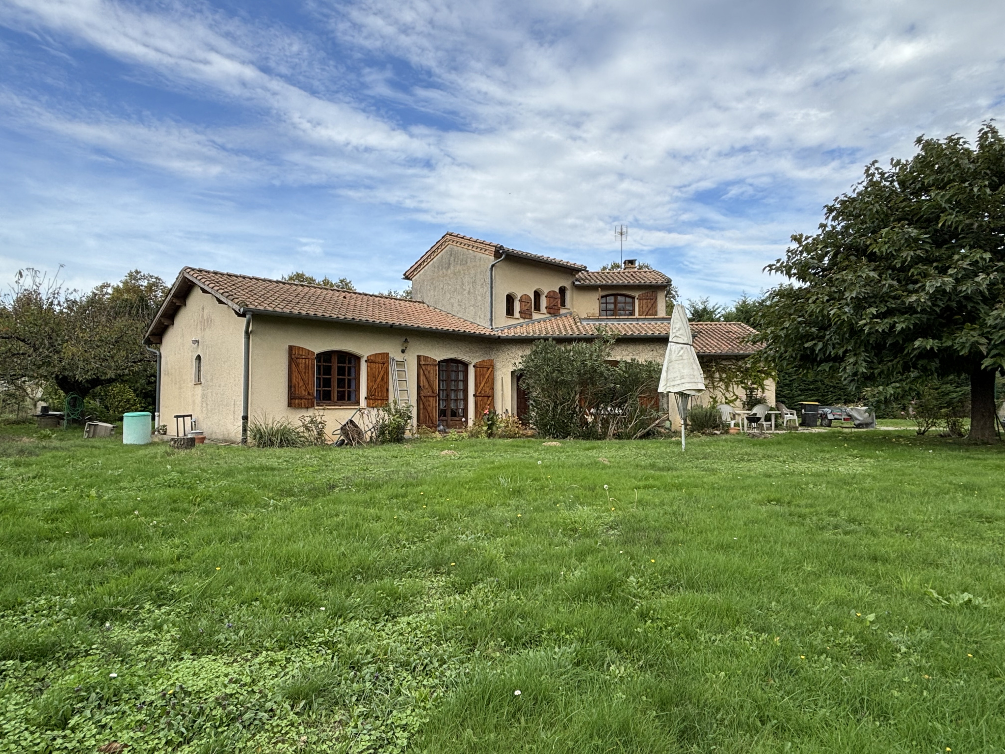 Maison 6 pièces - 147m² - CASTELSARRASIN