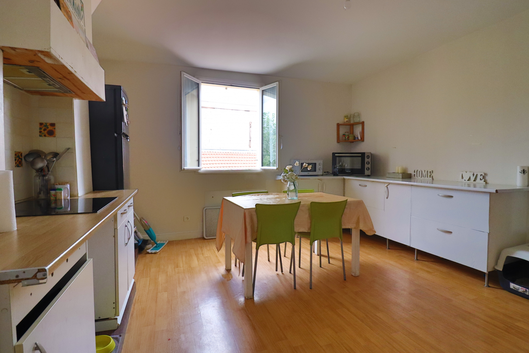 Appartement 3 pièces - 83m² - CHALONS EN CHAMPAGNE