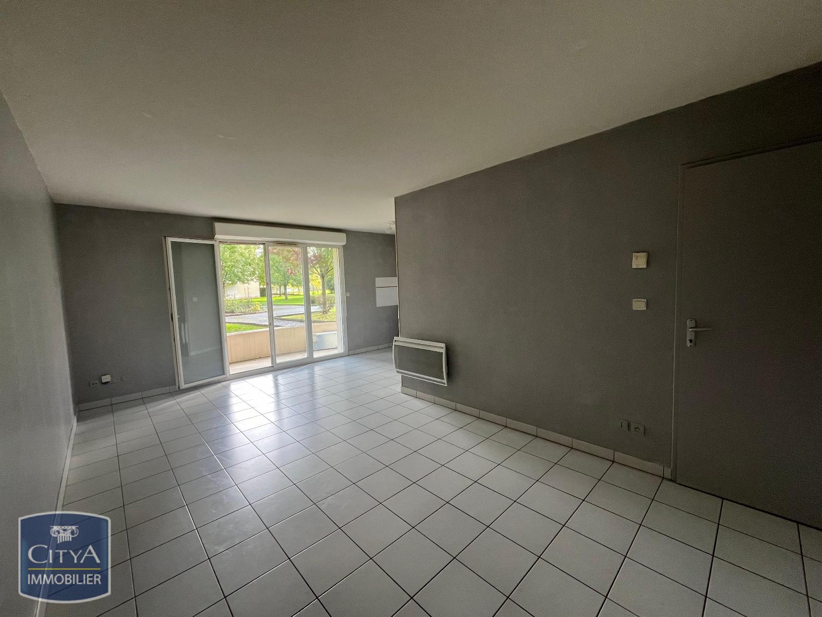 Appartement 1 pièce - 30m² - TERRASSON LAVILLEDIEU