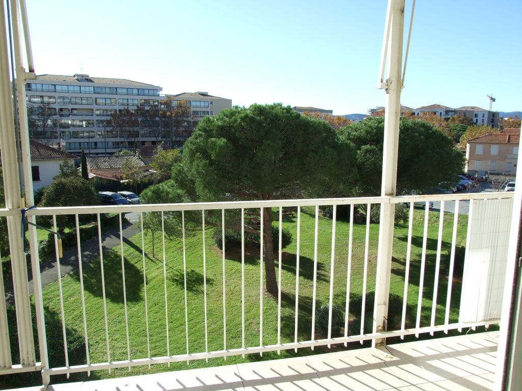 Appartement 2 pièces - 42m² - FREJUS