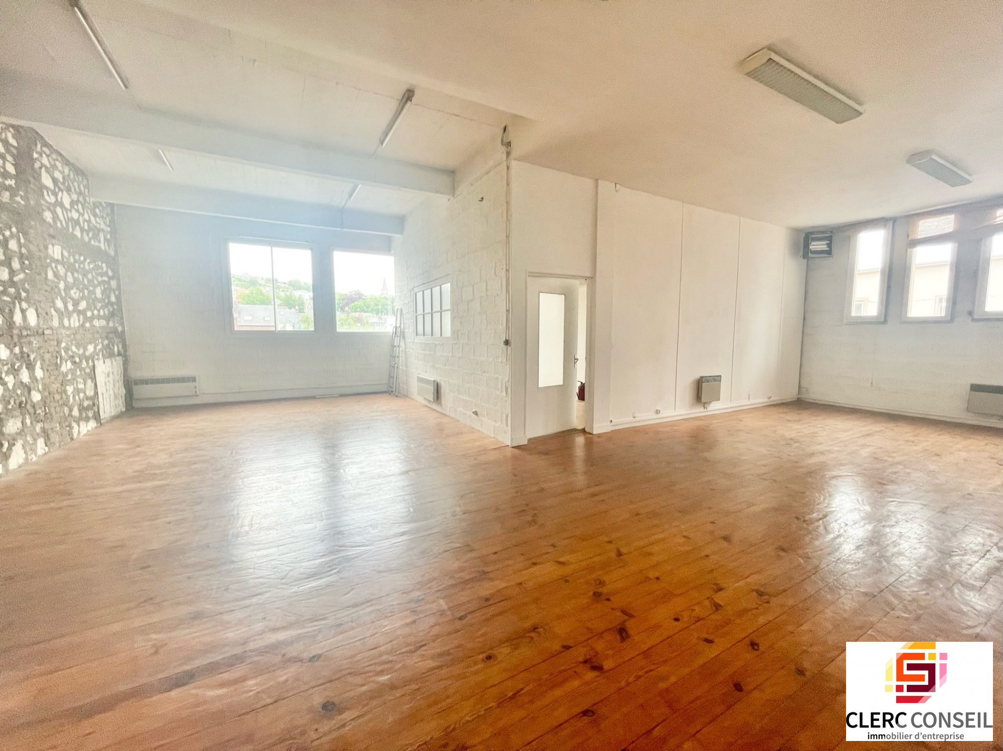 Local Professionnel  - 108m² - ROUEN