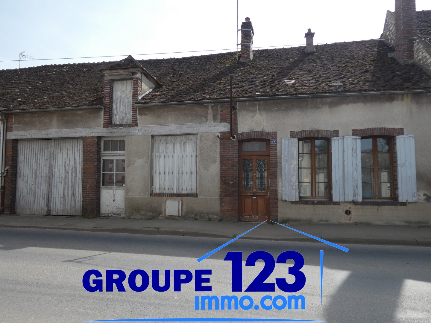 Maison 3 pièces - 69m² - LAROCHE ST CYDROINE