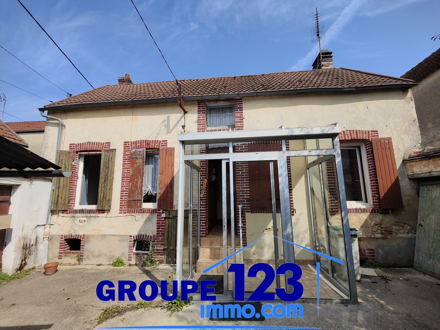 Maison 2 pièces - 60m² - BRIENON SUR ARMANCON