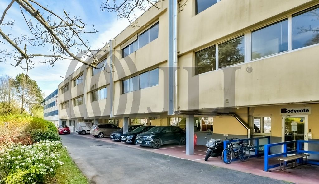 Local Professionnel  - 445m² - NEUILLY SUR MARNE