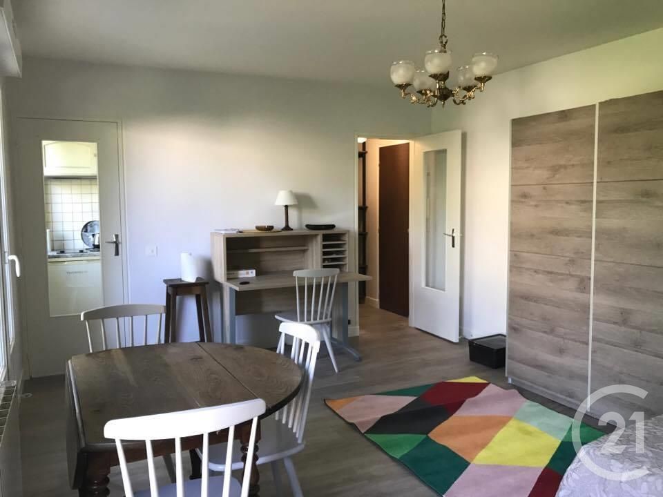 Appartement 1 pièce - 28m² - GIF SUR YVETTE