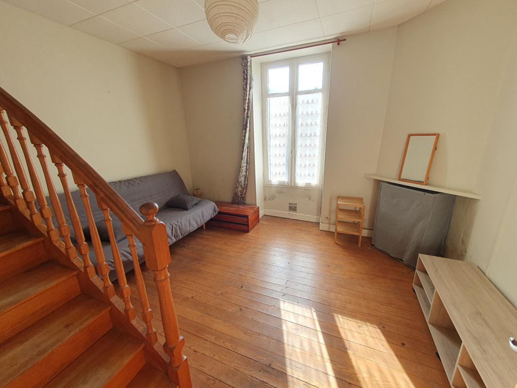 Maison 2 pièces - 44m² - BOURGES