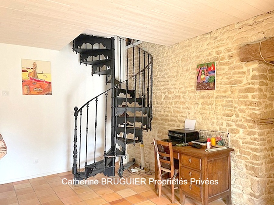 Maison 4 pièces - 150m² - FERRIERES