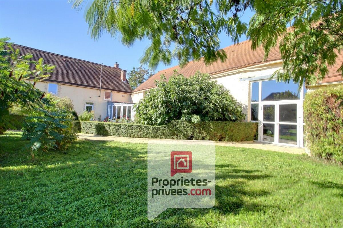 Maison 10 pièces - 400m² - MONTARGIS