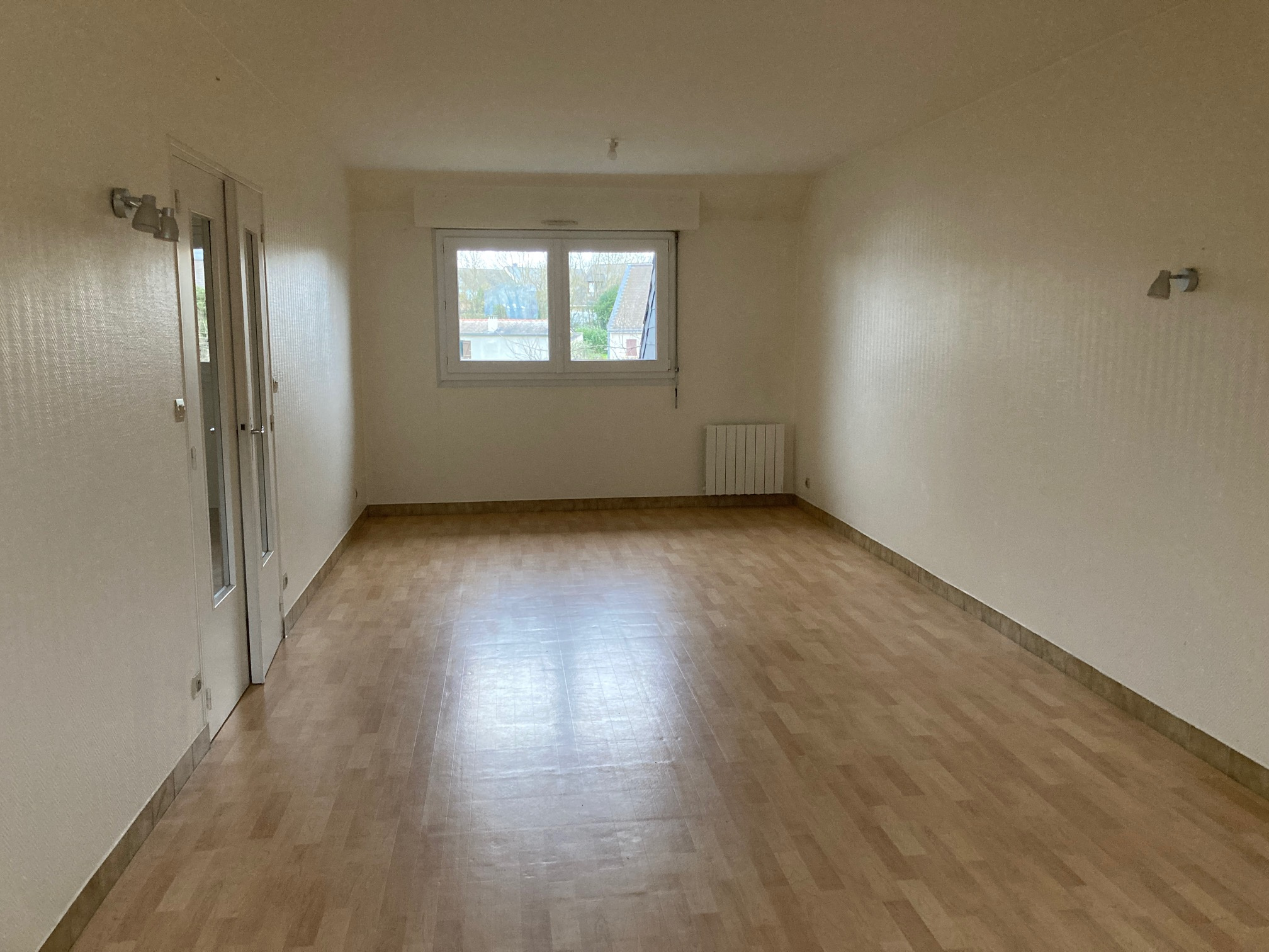 Appartement 4 pièces - 95m² - LOIREAUXENCE