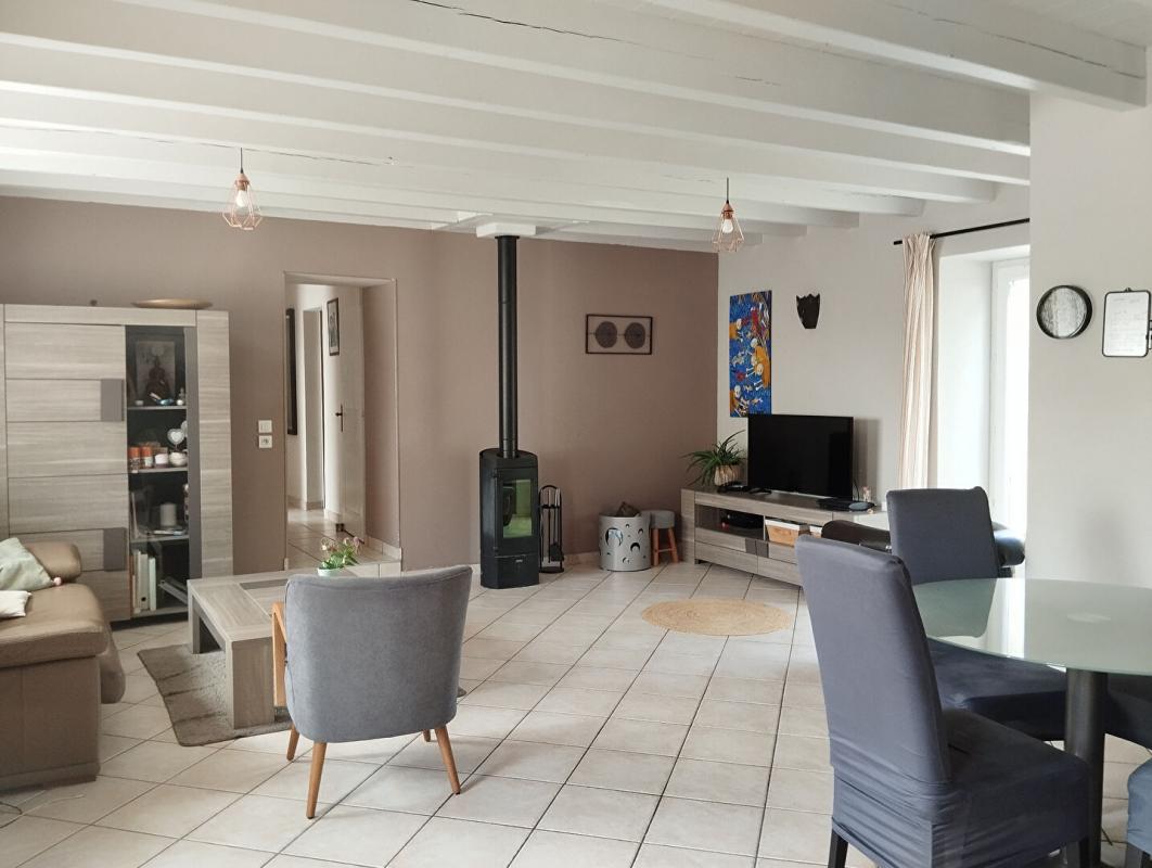 Maison 7 pièces - 130m² - BARBECHAT