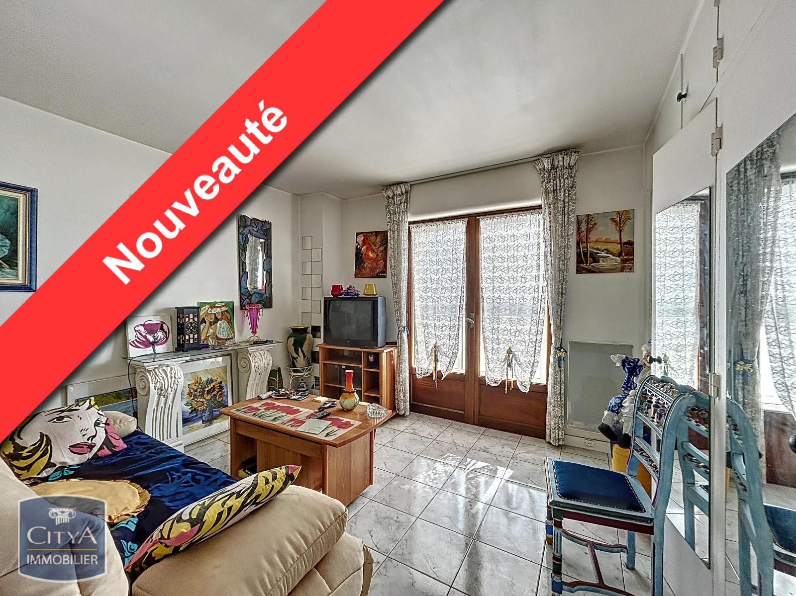 Appartement 1 pièce - 17m² - FREJUS