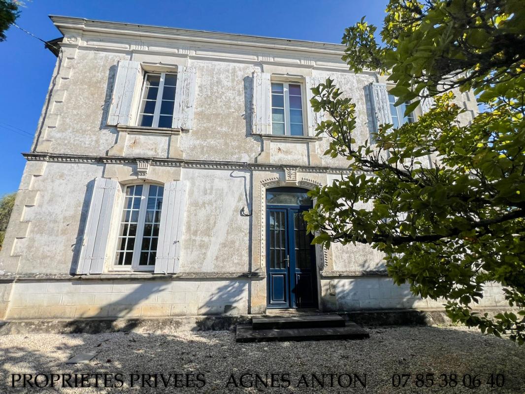 Maison 8 pièces - 225m² - SALLES