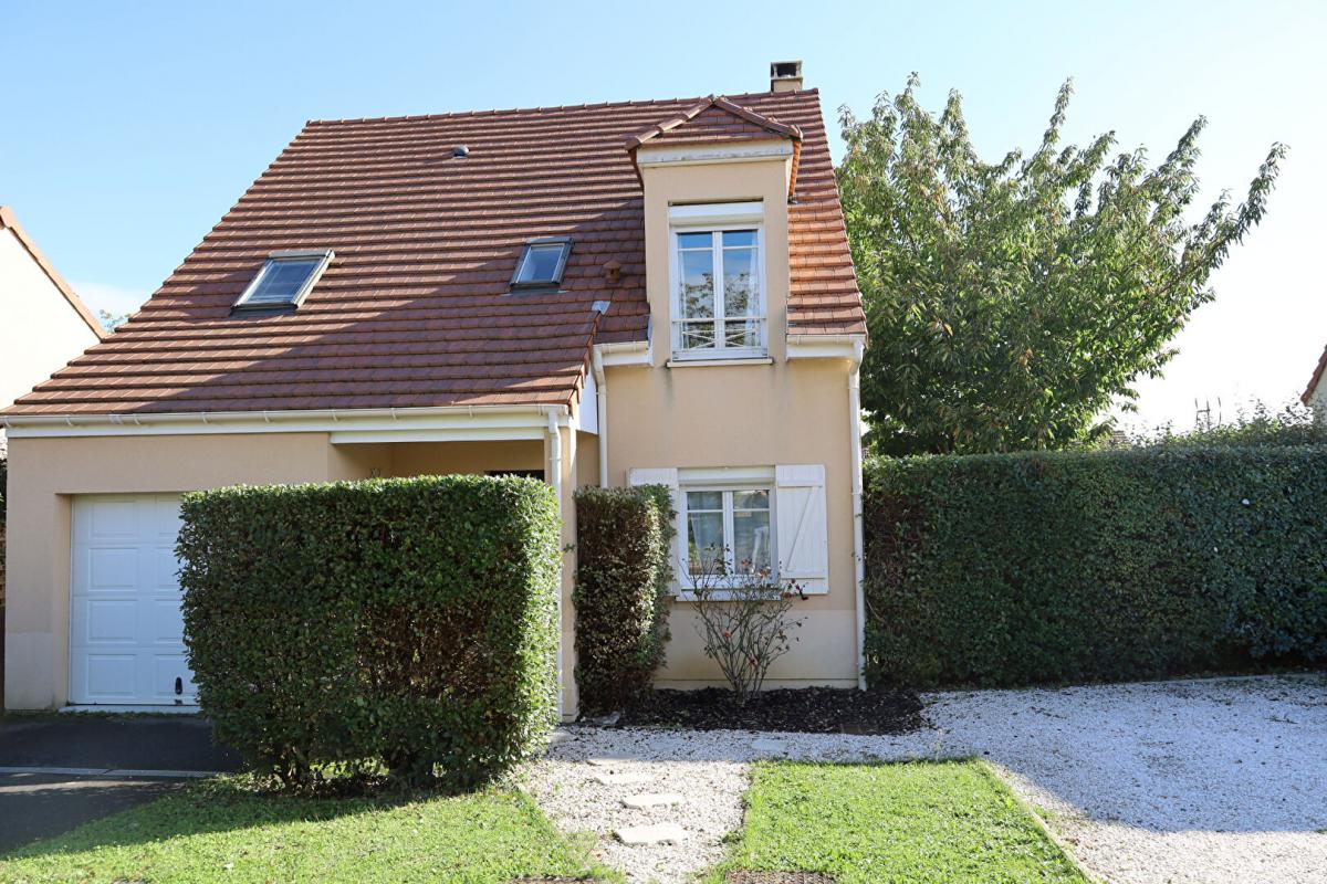 Maison 5 pièces - 91m² - ECQUEVILLY