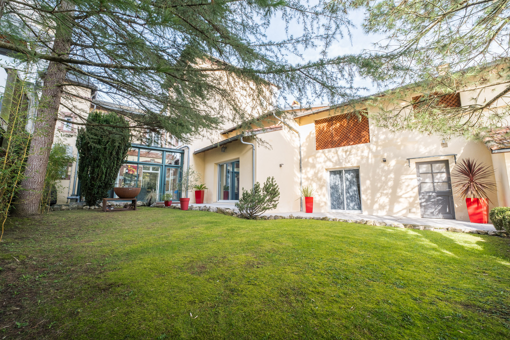 Maison 12 pièces - 363m² - LANNEMEZAN