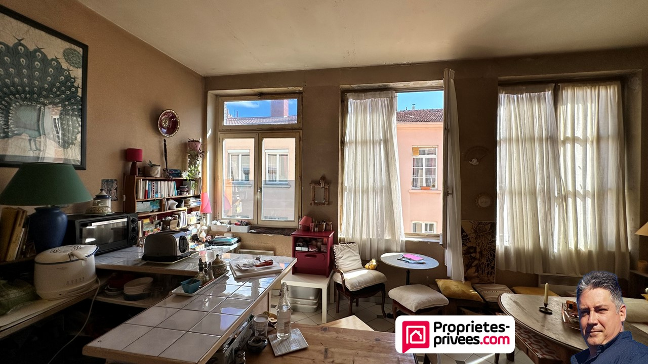 Appartement 2 pièces - 34m² - LYON  - 1er