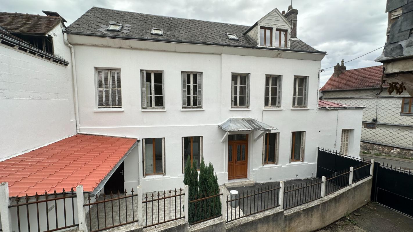 Maison 7 pièces - 172m² - ELBEUF