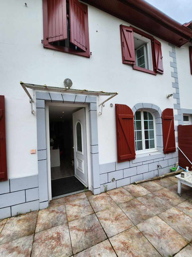 Maison 7 pièces - 150m²