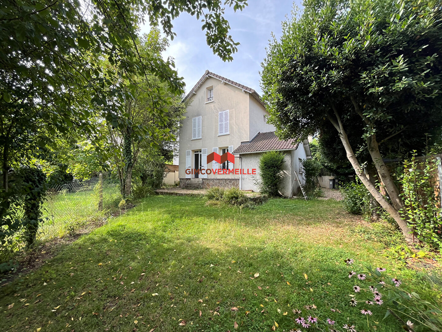 Maison 5 pièces - 93m²