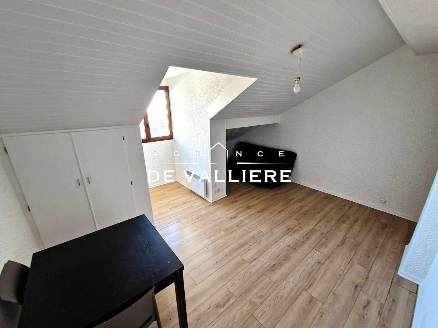 Appartement 1 pièce - 21m² - NANTERRE