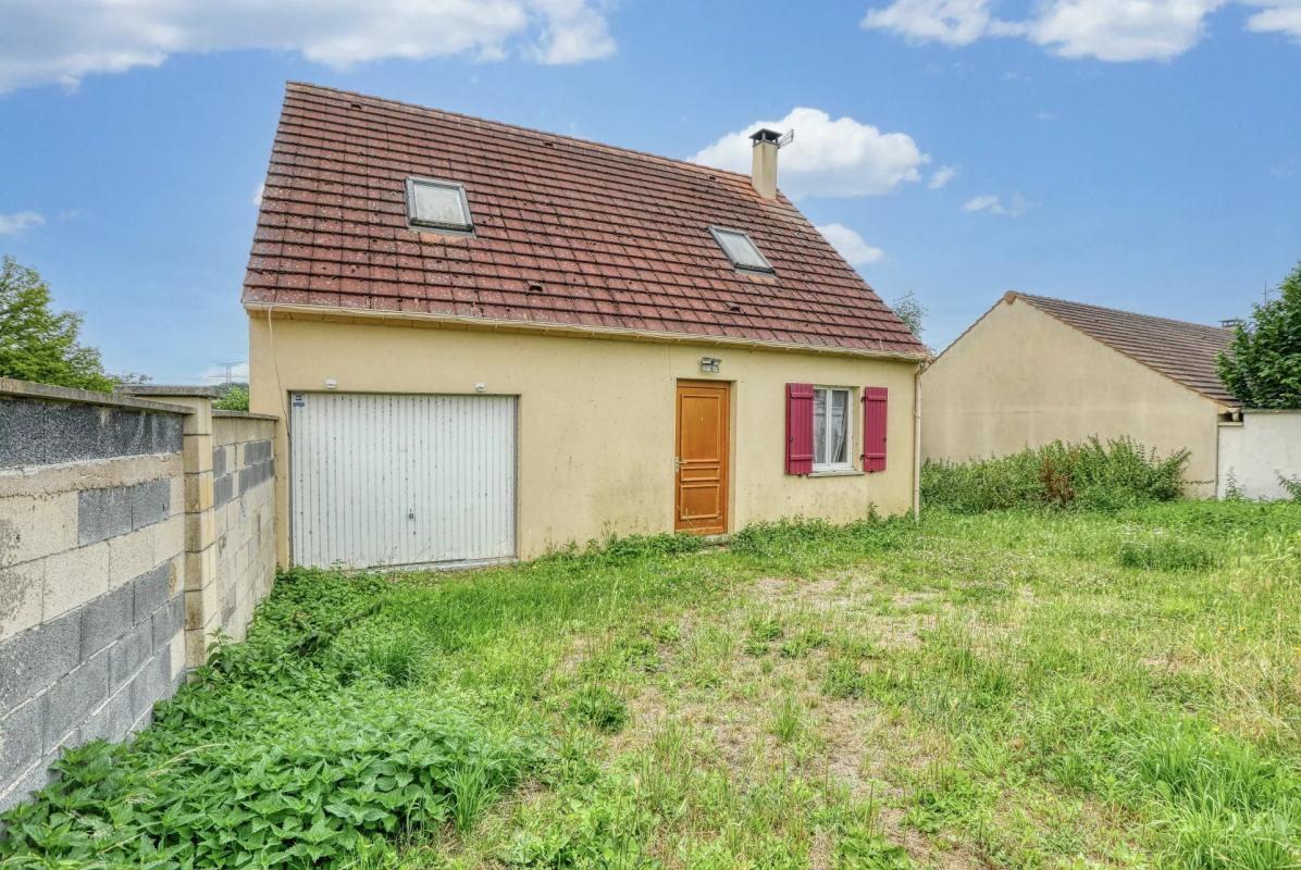 Maison 4 pièces - 95m² - BERTHECOURT