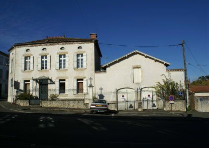 Maison 7 pièces - 360m² - ROQUEFORT