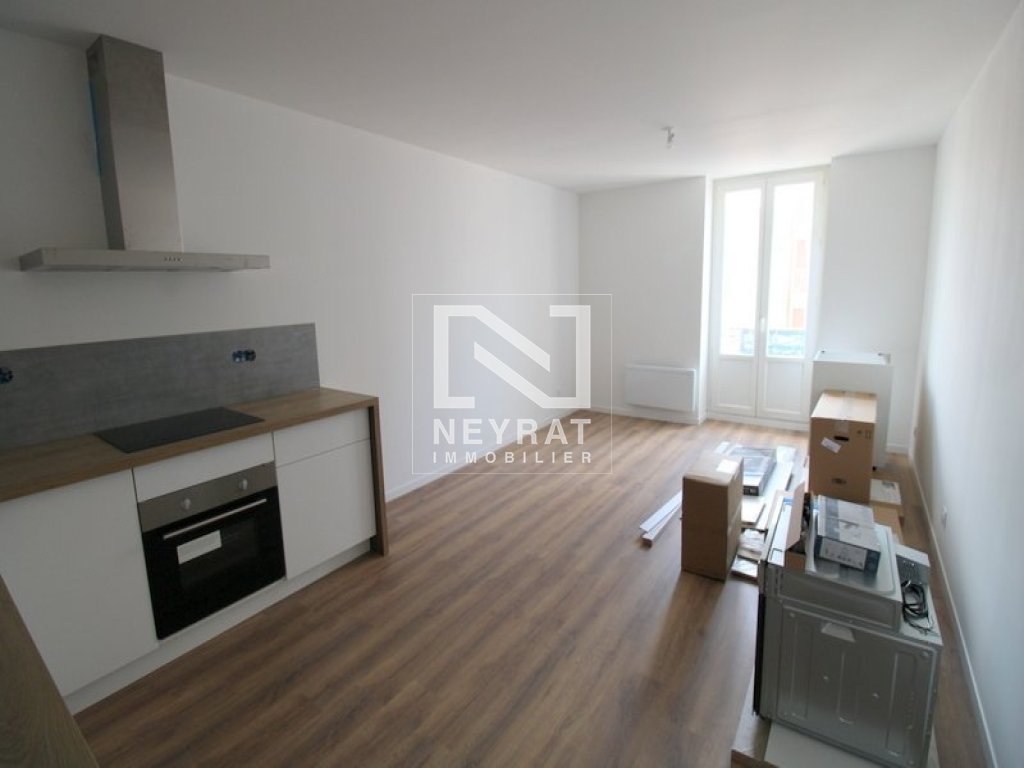 Appartement 2 pièces - 53m² - MONTCEAU LES MINES