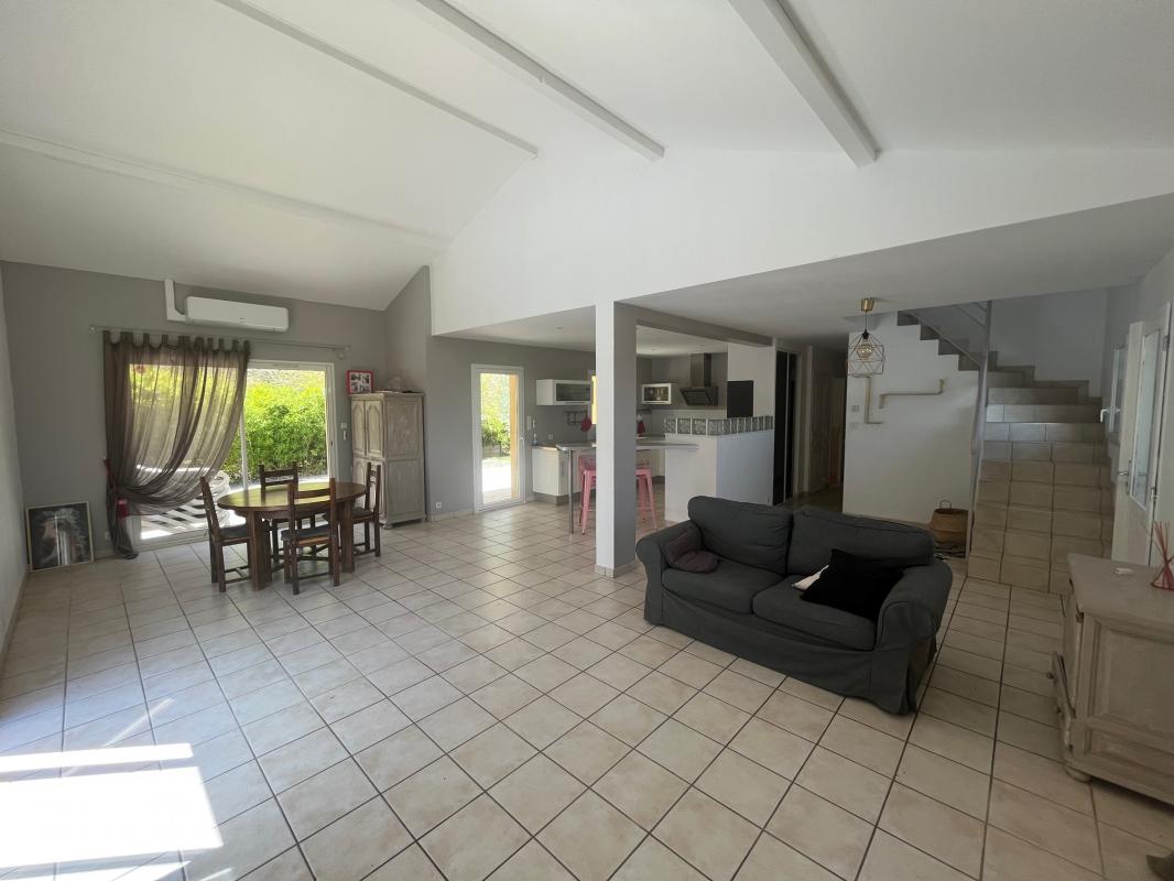 Maison 5 pièces - 190m² - IZIEUX