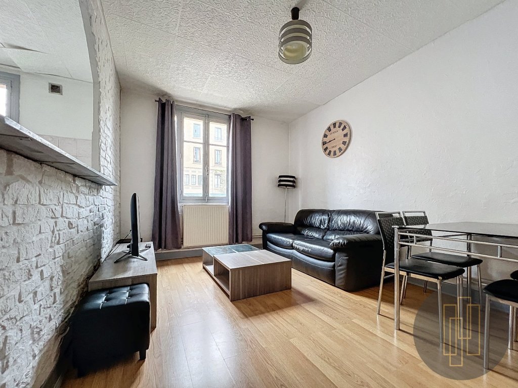 Appartement 2 pièces - 44m² - VILLEFRANCHE SUR SAONE