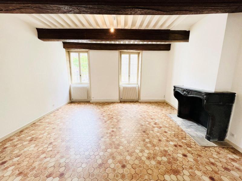 Appartement 4 pièces - 104m² - CLUNY