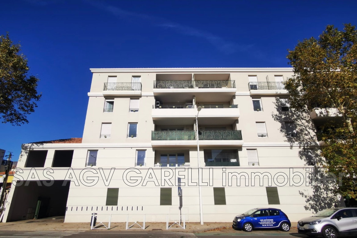 Appartement 3 pièces - 57m² - TOULON