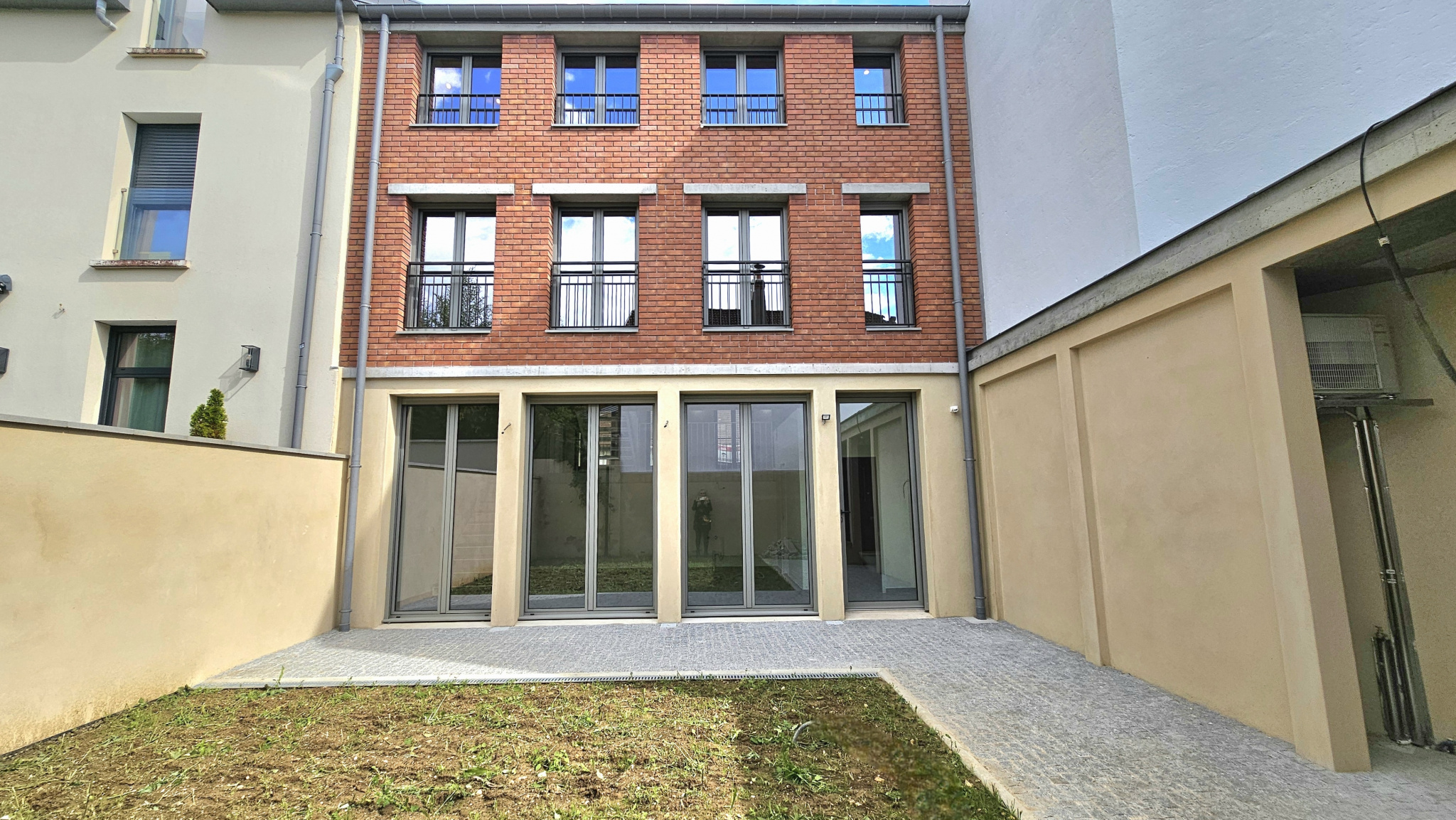 Maison 9 pièces - 219m² - VERSAILLES