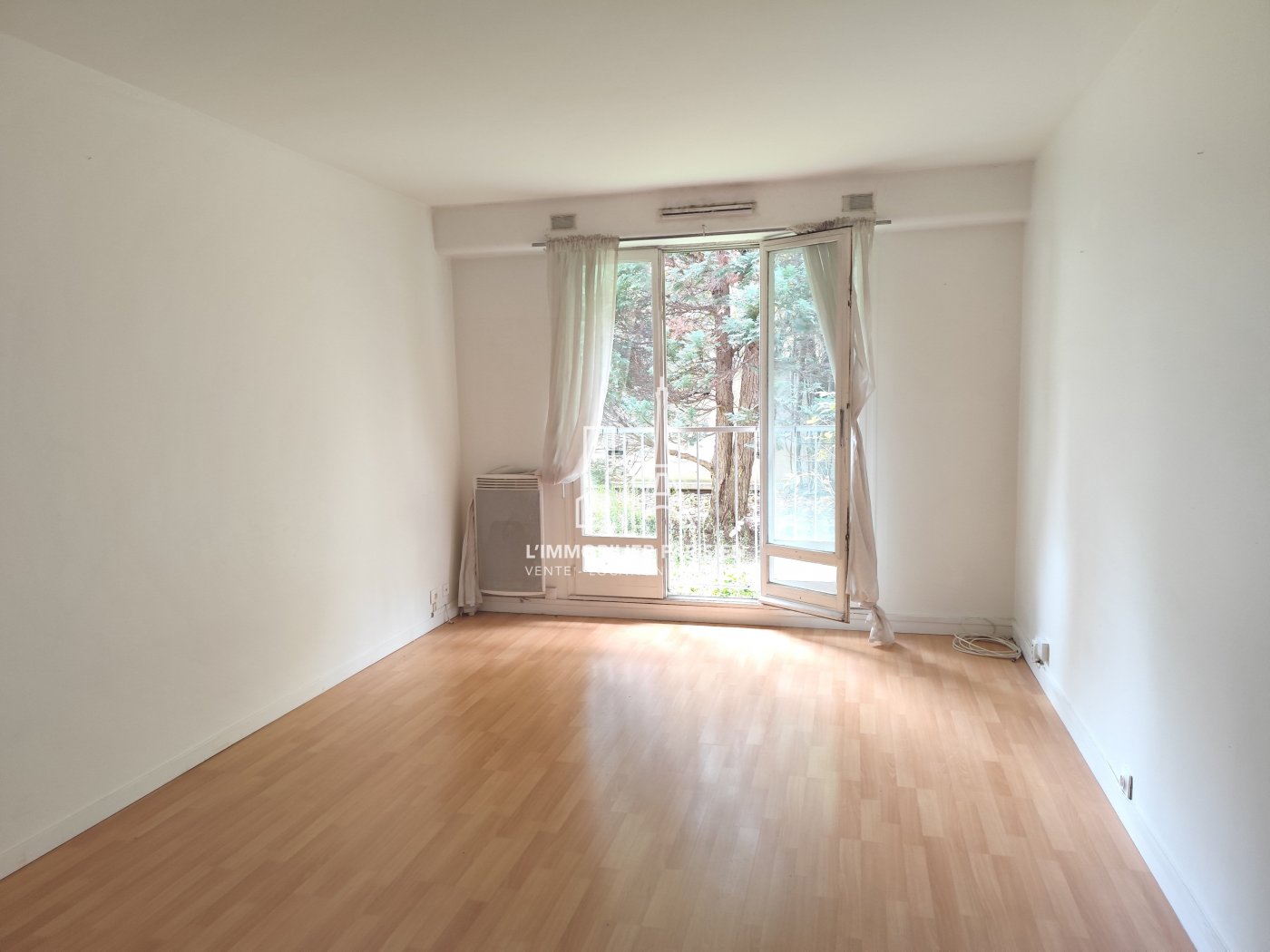 Appartement 1 pièce - 27m² - PARIS  - 17ème