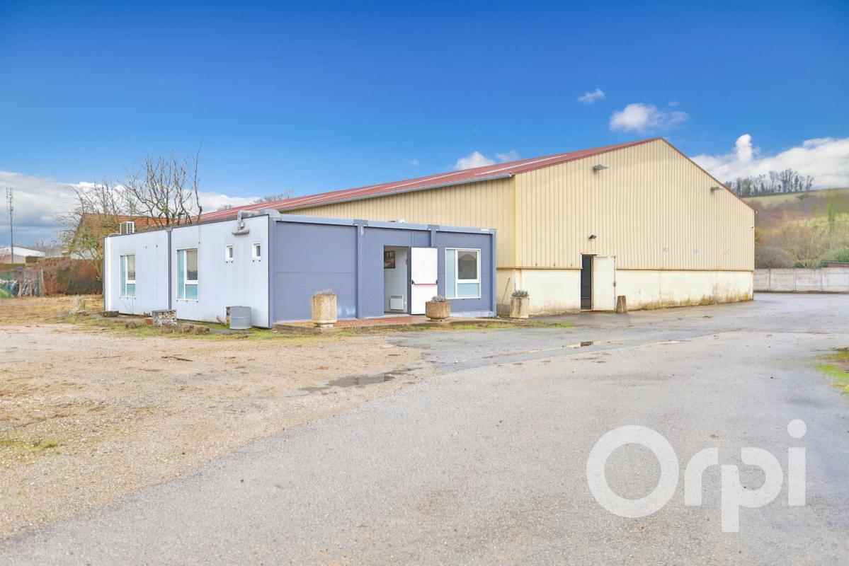 Local industriel  - 752m² - GOURNAY EN BRAY