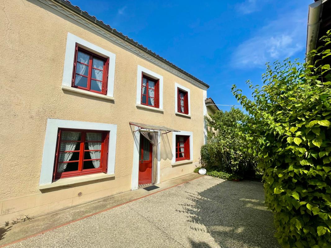 Maison 3 pièces - 115m² - AIRE SUR L ADOUR