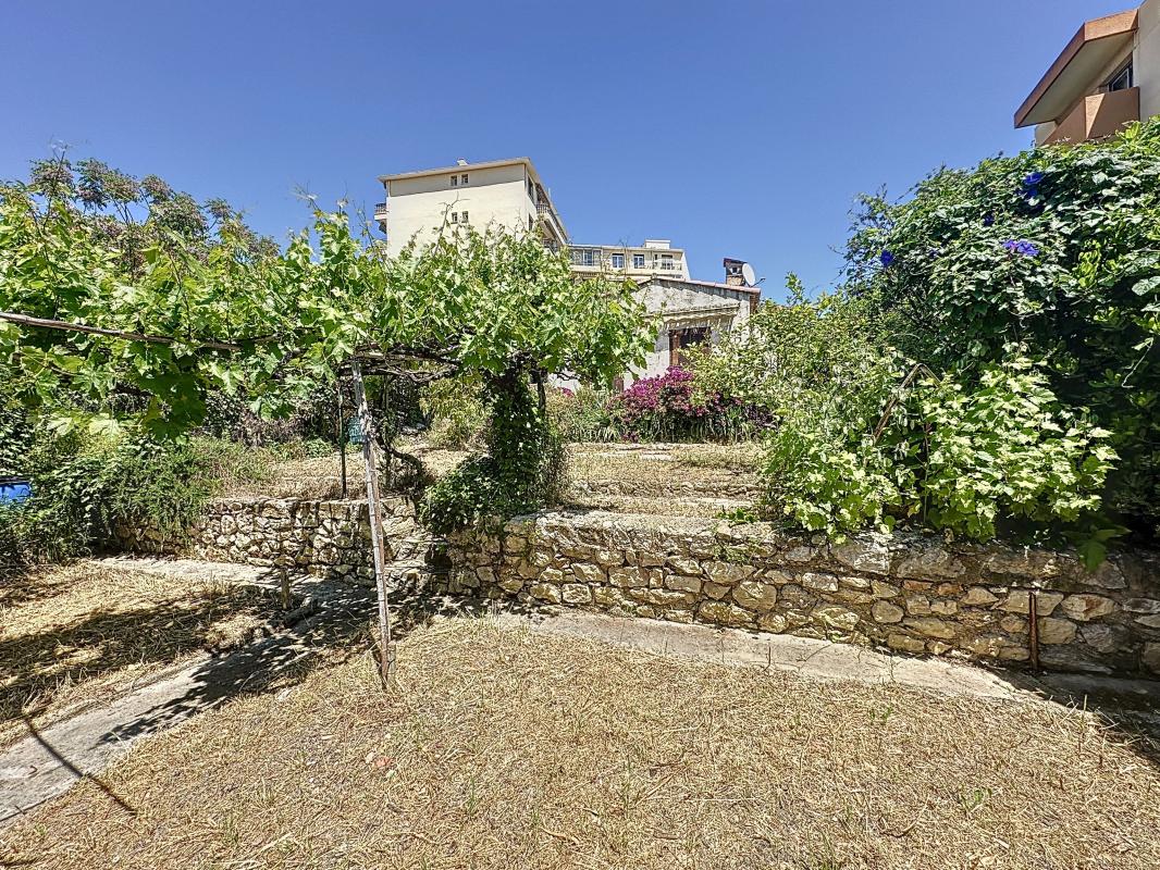 Maison 4 pièces - 80m² - ANTIBES